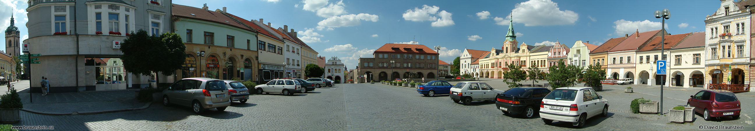 2003_0719_142932_sv_melnicke_namesti