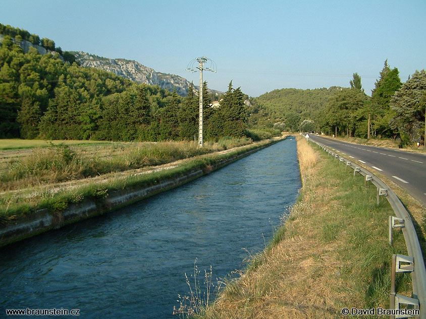 2003_0810_181228_al_zavlazovaci_kanal_v_udoli_durance