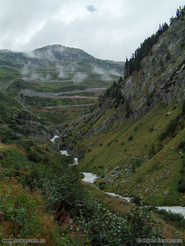 2003_0818_155836_al_krajina_pred_furkapass