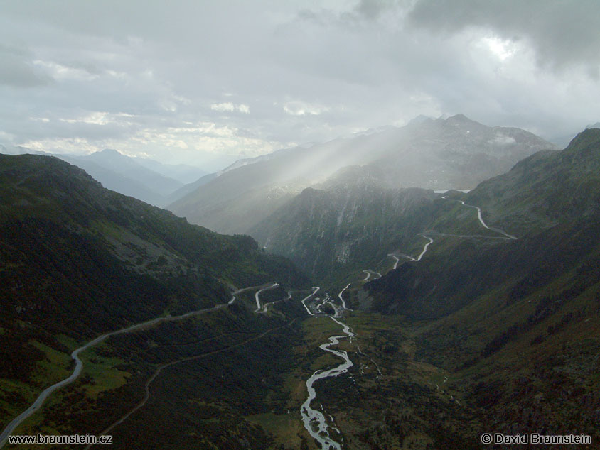 2003_0818_172856_al_krajina_pred_furkapass