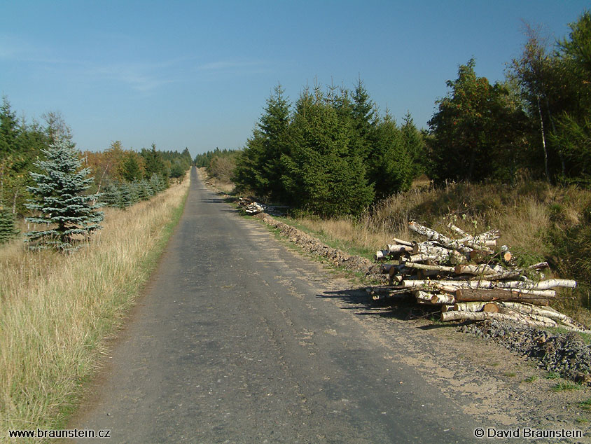 2003_0918_150040_kh_krajina_za_jilmovou