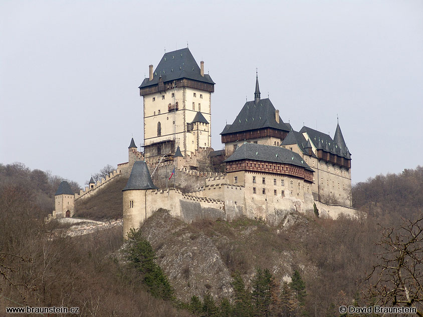 2004_0403_132553_op_karlstejn