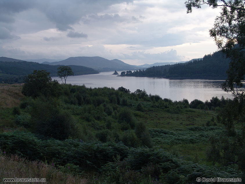 2004_0806_072826_sk_jezero_laggan