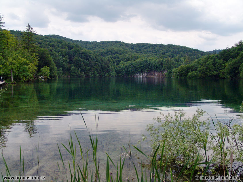 2005_0611_122454_hr_jezero