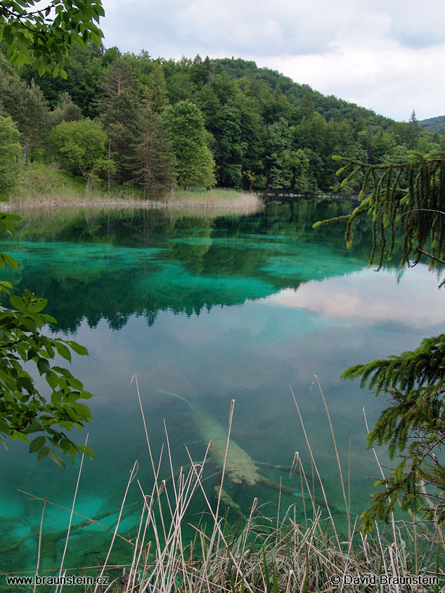 2005_0611_124958_hr_jezero_burgeti