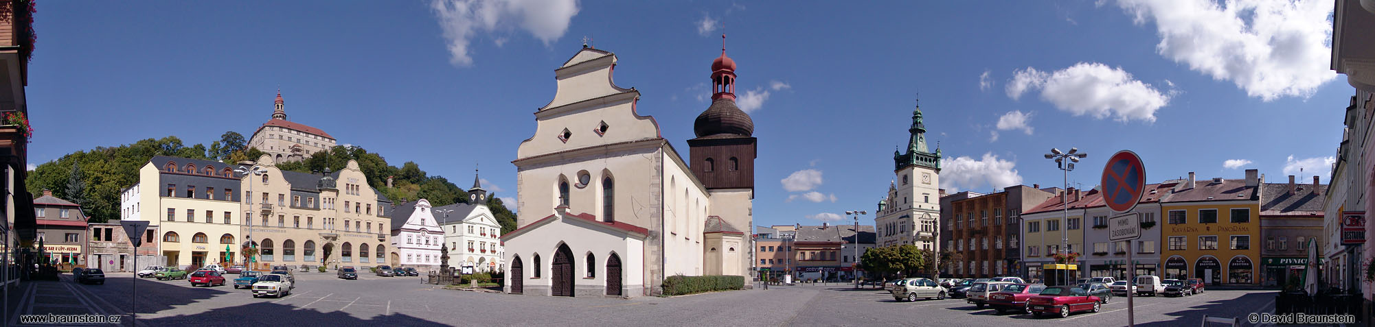 2005_0918_115249_sl_namesti_v_nachode