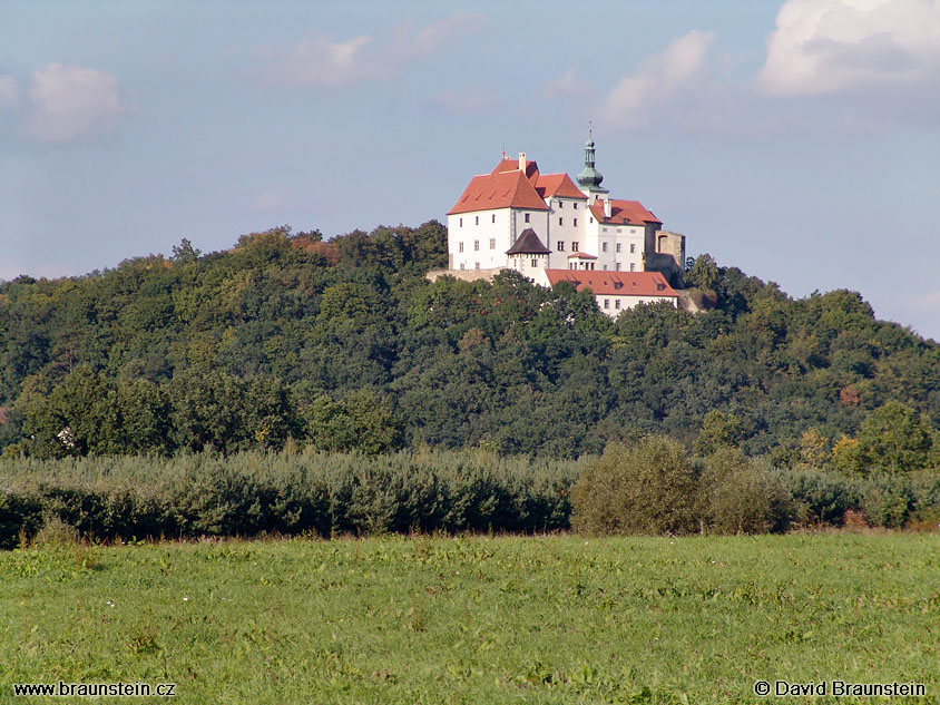 2005_0925_154420_bs_zamek_vysoky_chlumec