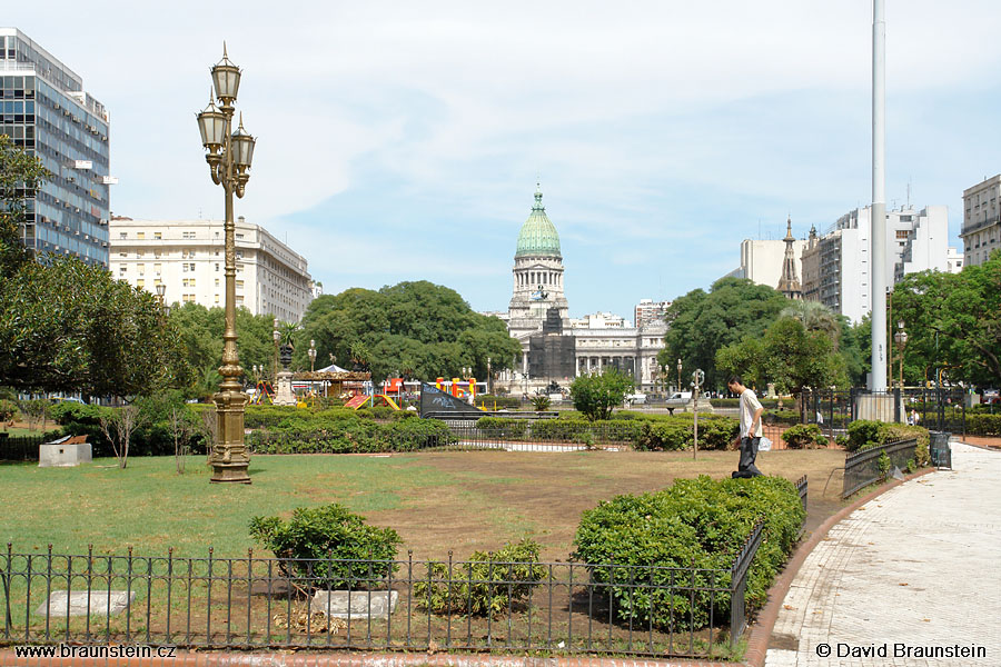 2006_0109_143534_ja_buenos_airesplaza_del_congreso