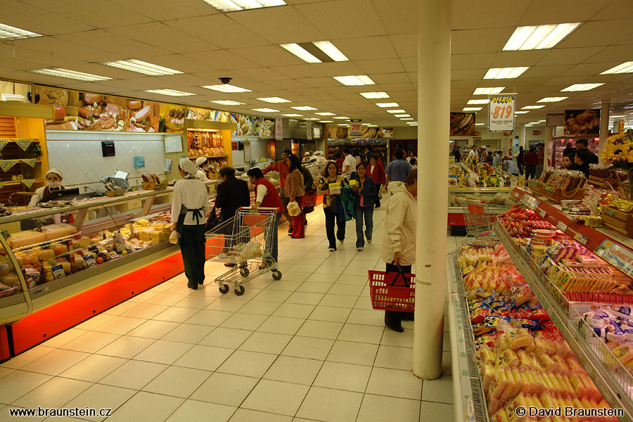 2006_0115_191426_ja_supermarket_v_chile