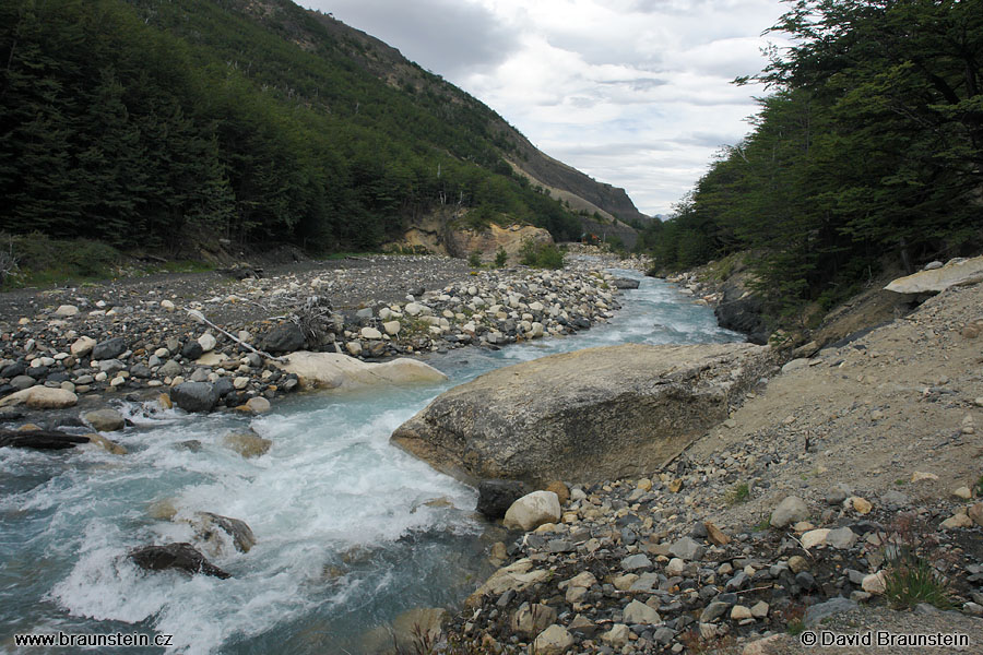 2006_0117_180119_ja_tores_del_paine