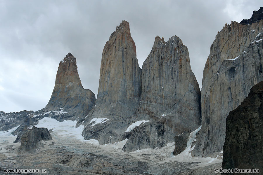 2006_0117_221831_ja_tores_del_paine