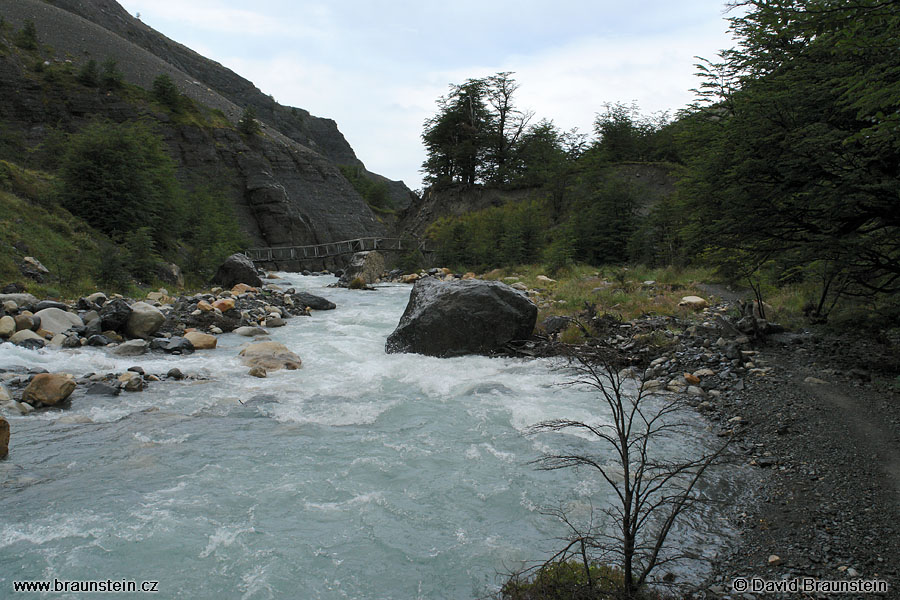 2006_0118_160718_ja_tores_del_paine