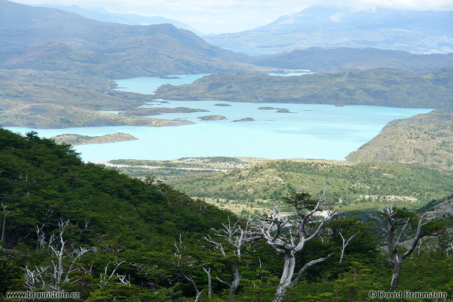 2006_0119_190559_ja_tores_del_paine