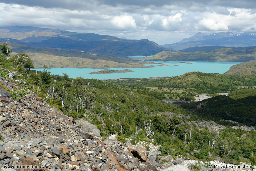 2006_0119_192849_ja_tores_del_paine