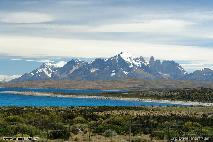 2006_0120_182756_ja_tores_del_paine_z_dalky