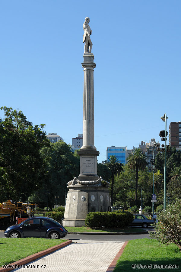 2006_0126_205601_ja_buenos_aires_pamatnik