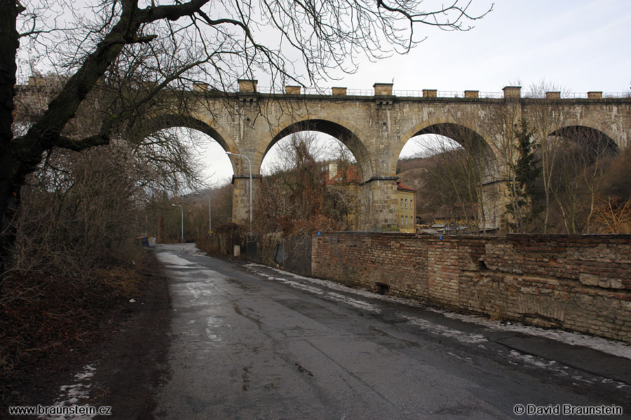 2006_0218_101514_pu_zeleznicni_viadukt_1