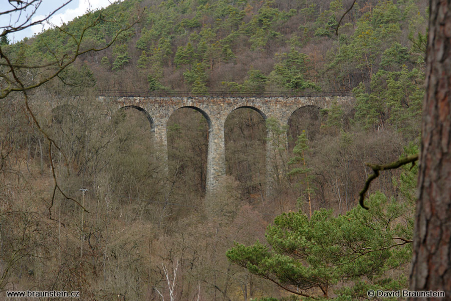 2006_0401_121549_op_zel_viadukt_u_zampachu