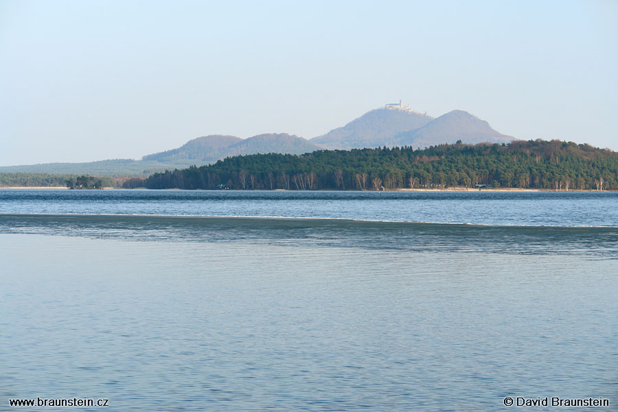 2006_0408_165315_se_machovo_jezero_bezdez