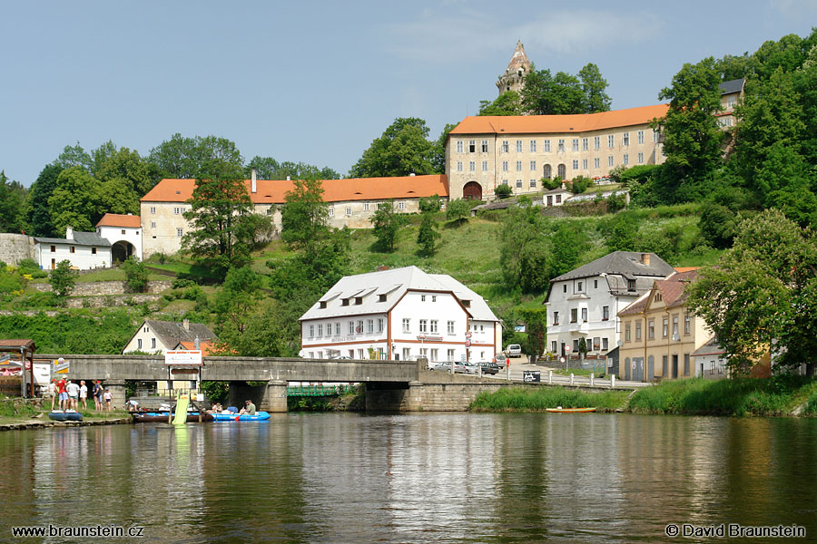 2006_0617_100245_vl_rozmberk_horni_hrad