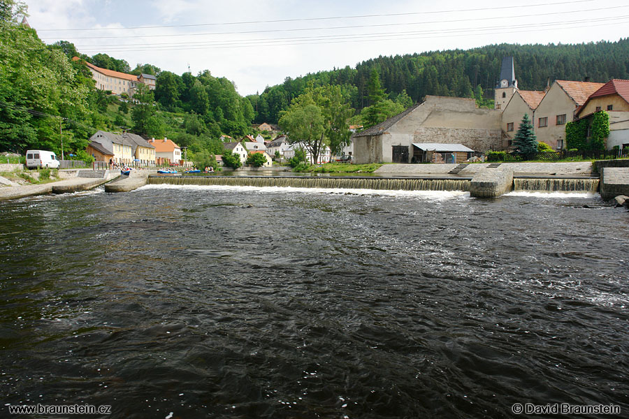 2006_0617_100837_vl_jez_v_rozmberku