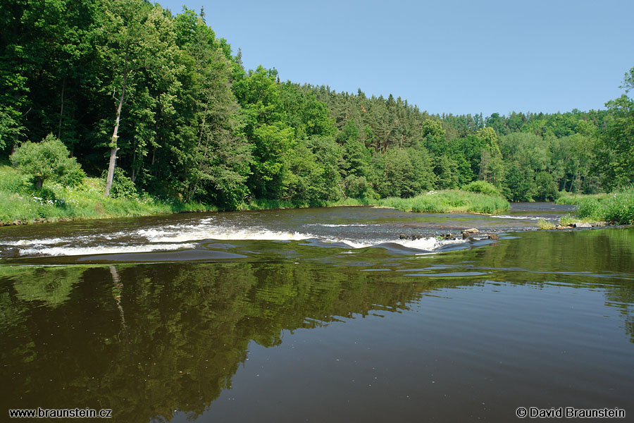 2006_0618_104150_vl_vltava_rozpadly_jez_nad_borsovem