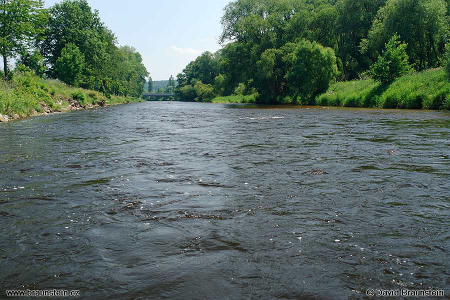 2006_0618_121257_vl_vltava_pod_borsovem