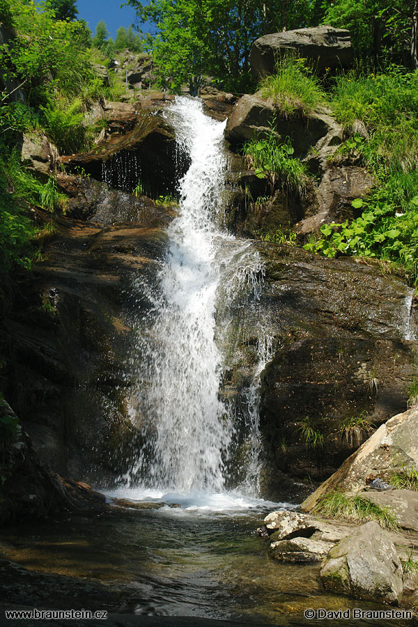 2006_0706_104601_je_vodopad_na_borovem_potoce