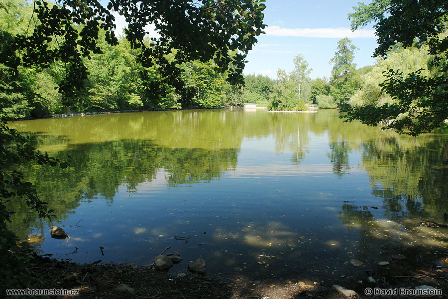 2006_0819_125921_te_teplice_zamecky_park_jezirko