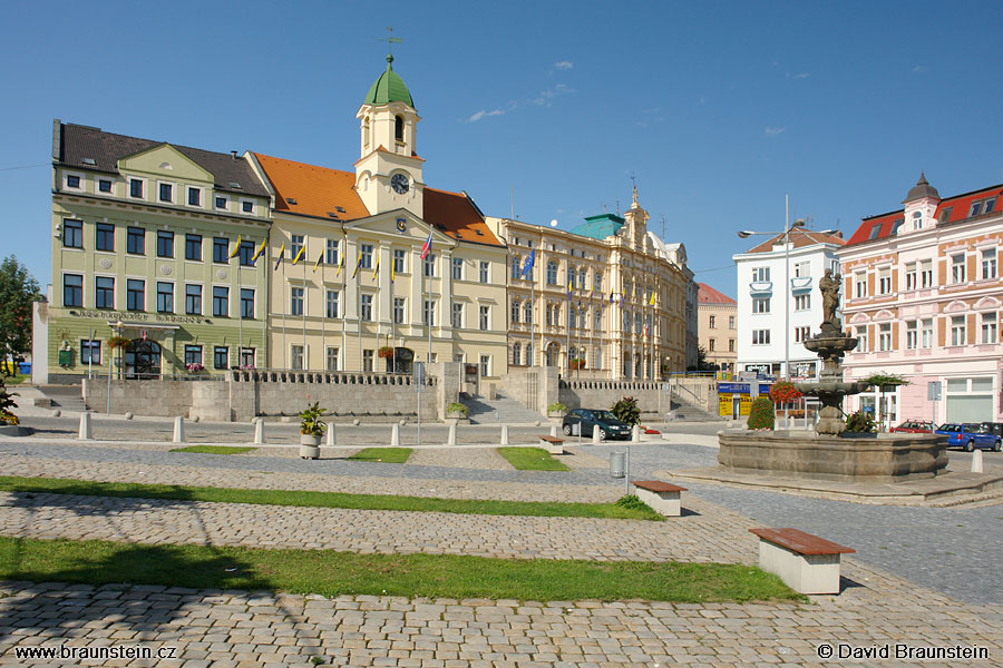 2006_0819_151913_te_teplice_namesti