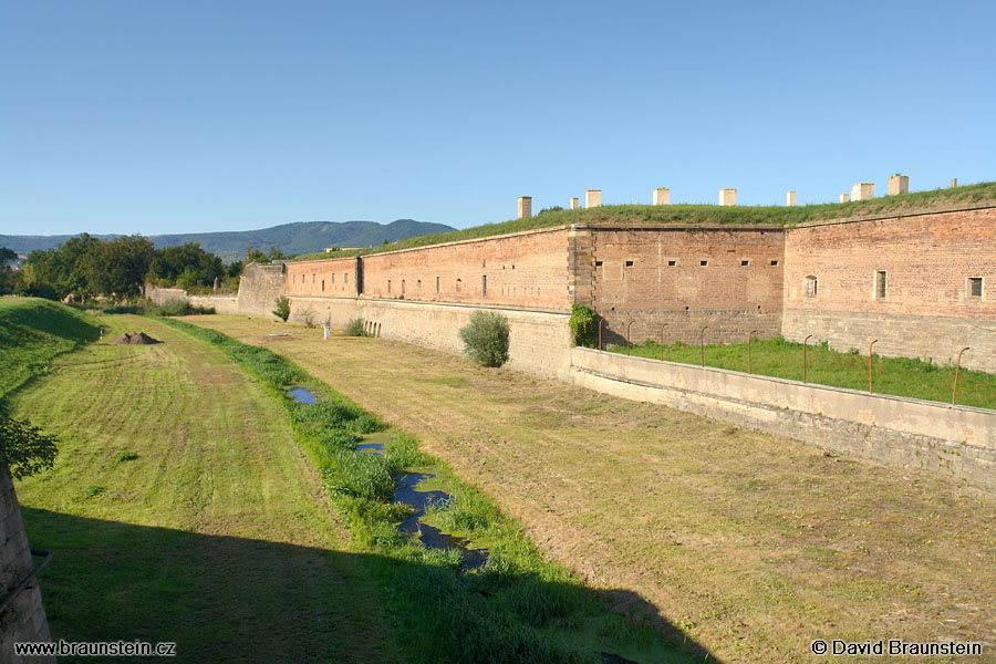 2006_0910_153808_rk_terezin_pevnost