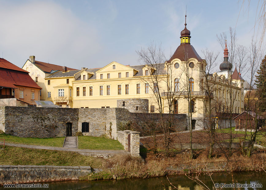 2007_0225_104932_sl_muzeum_b_nemcove_v_ceske_skalici