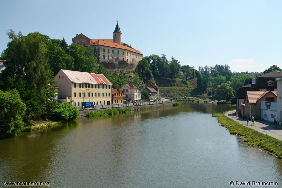 2007_0609_093543_st_zamek_sazava_v_ledci_n_s