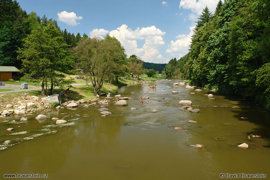 2007_0609_104746_st_sazava_ve_stvoridlech