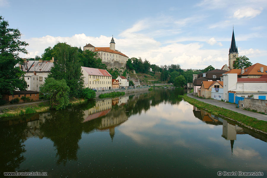 2007_0609_155613_st_sazava_zamek_kostel_v_ledci_n_s