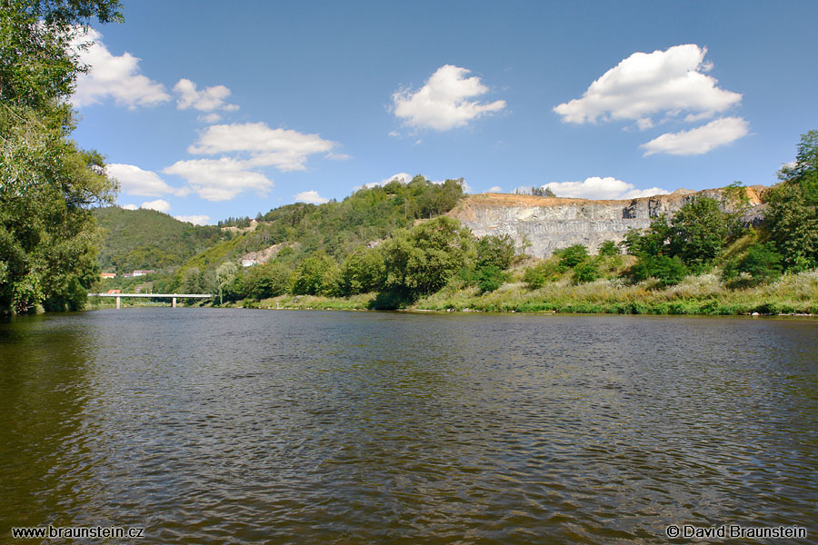 2007_0804_144621_be_berounka_kamenolom_pod_zbecnem_pz_52_5