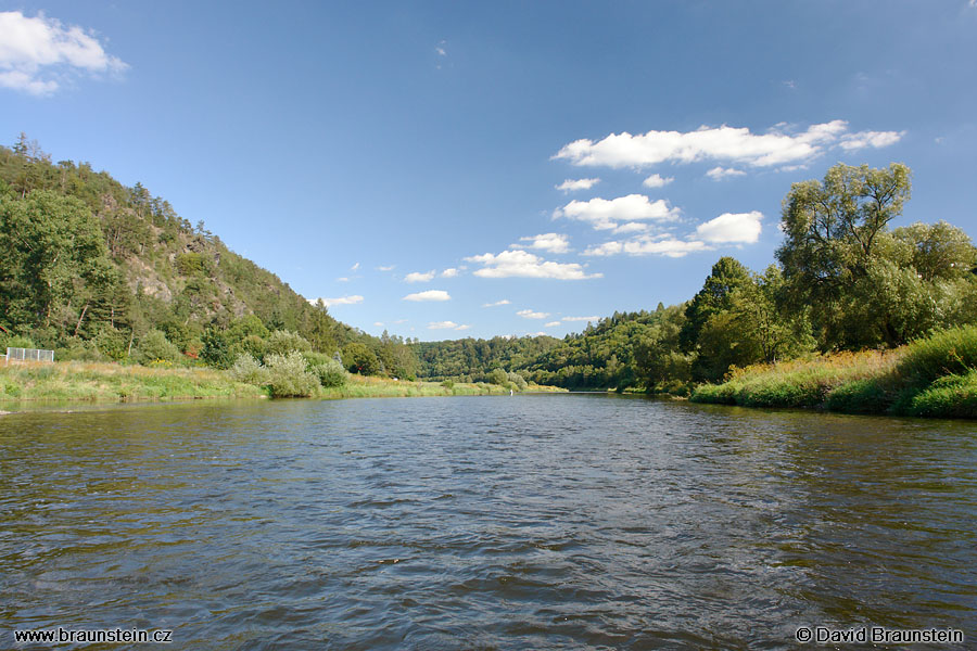 2007_0804_153519_be_berounka_pod_racicema_49_9