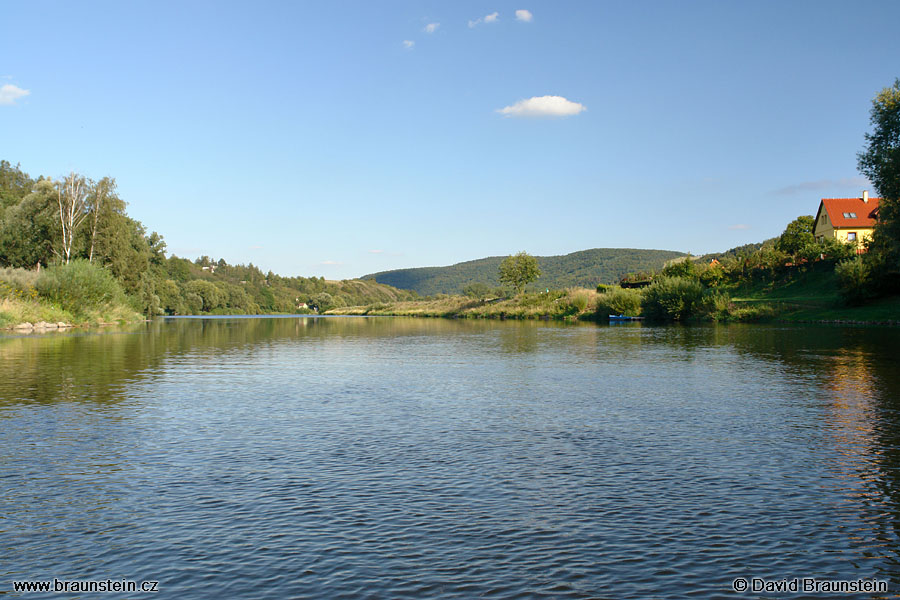 2007_0804_171149_be_berounka_pod_nizborem_42_4