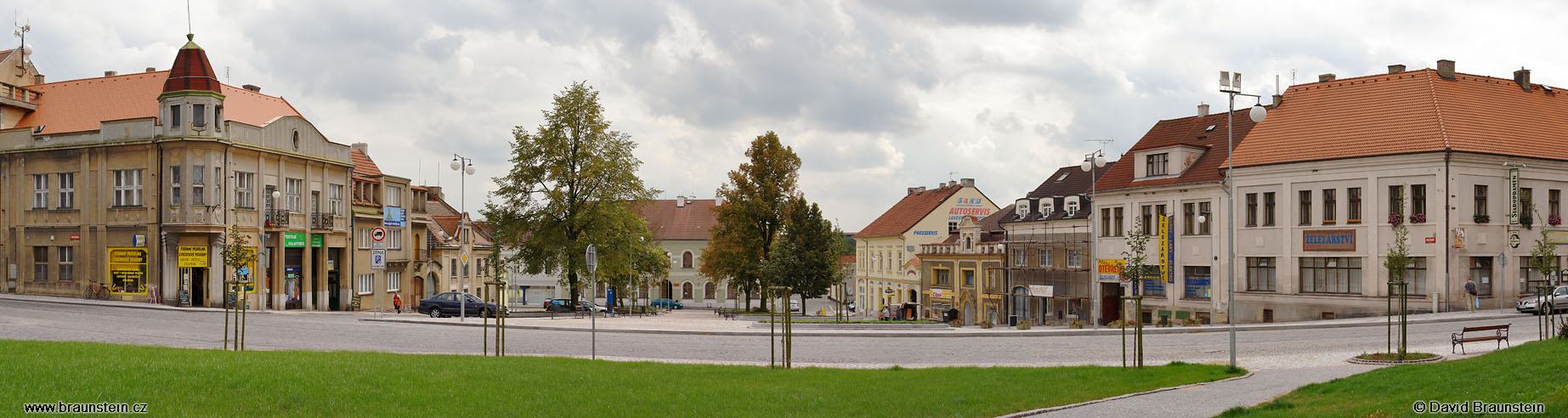 2007_0828_130955_zc_namesti_v_unhosti