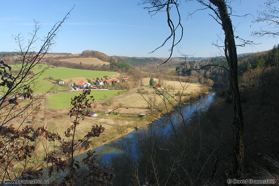 2008_0315_140837_ze_sazava_76_4_okoli_nad_ceskym_sternberkem