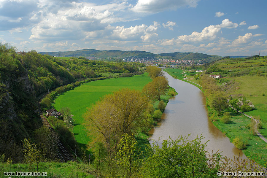 2008_0504_135959_op_udoli_berounky_nad_tetinem