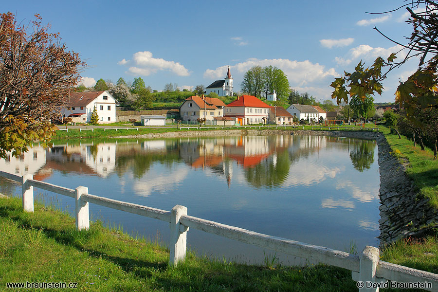 2008_0508_161149_jv_rybnik_domy_v_milesove