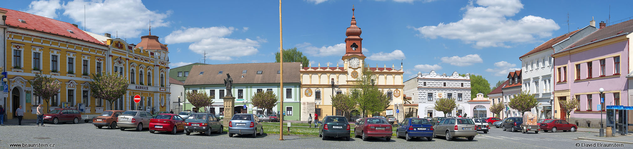 2008_0509_131343_jv_namesti_ve_veseli_n_l