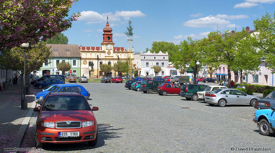 2008_0509_132644_jv_namesti_ve_veseli_n_l