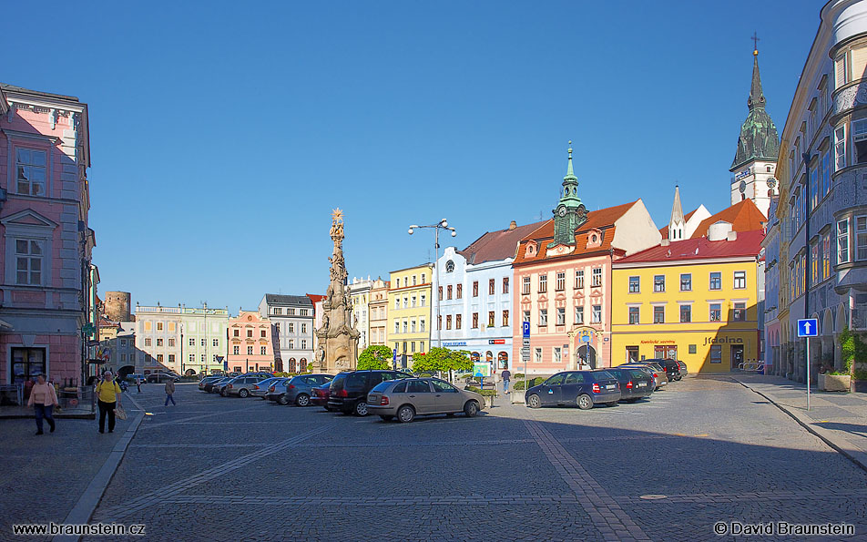 2008_0510_072520_jv_namesti_v_jindrichove_hradci