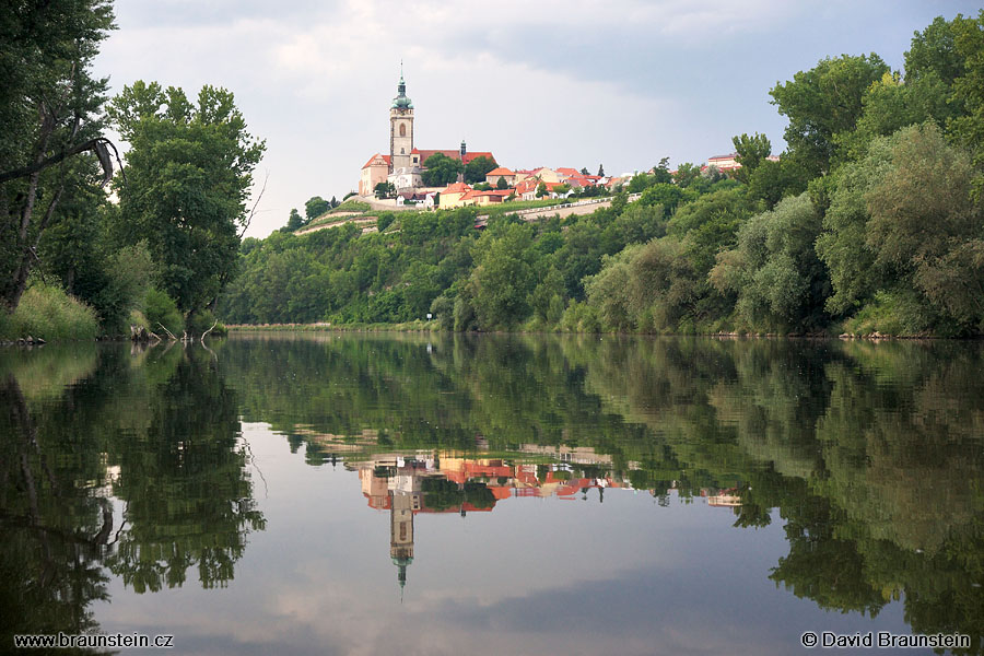 2008_0622_191624_vl_vltava_0_2_nad_soutokem_s_labem