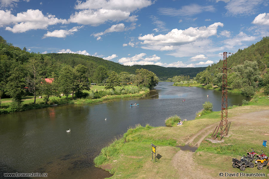 2008_0720_162455_kr_berounka_81_6_u_zvikovce