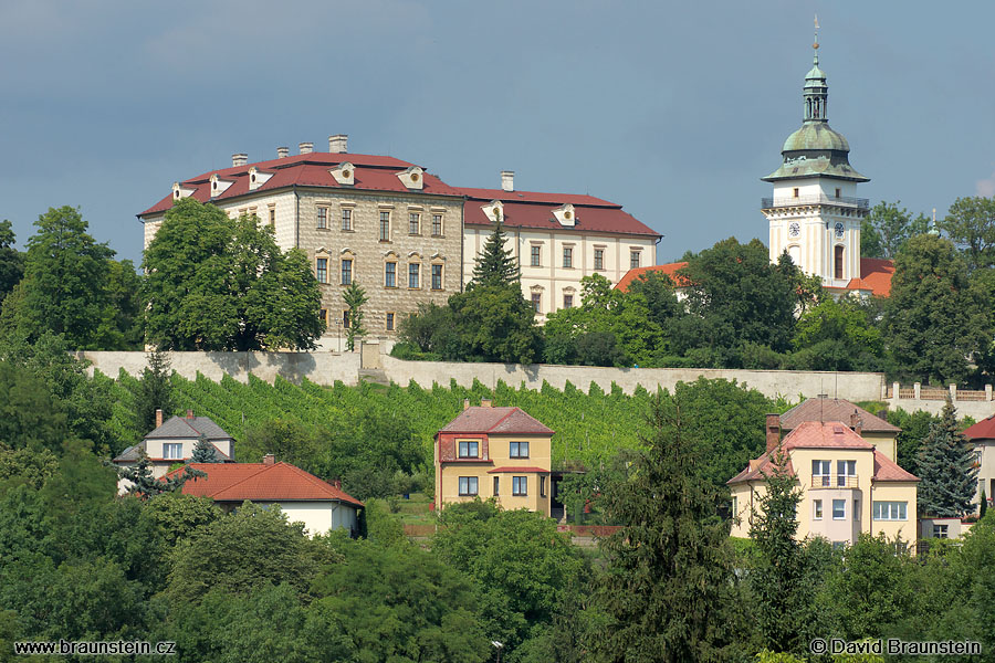 2008_0726_161259_sv_zamek_v_benatkach_n_j