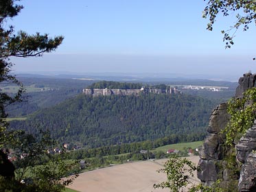 pohled na Konigstein z Liliensteinu