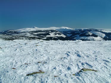 pohled z Vysokého kola na východní část Krkonoš